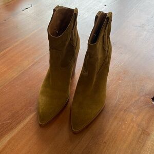 Marc Fisher Boots Gona Western tan Pointed Toe Leather Block Heel Sz 36 (6)